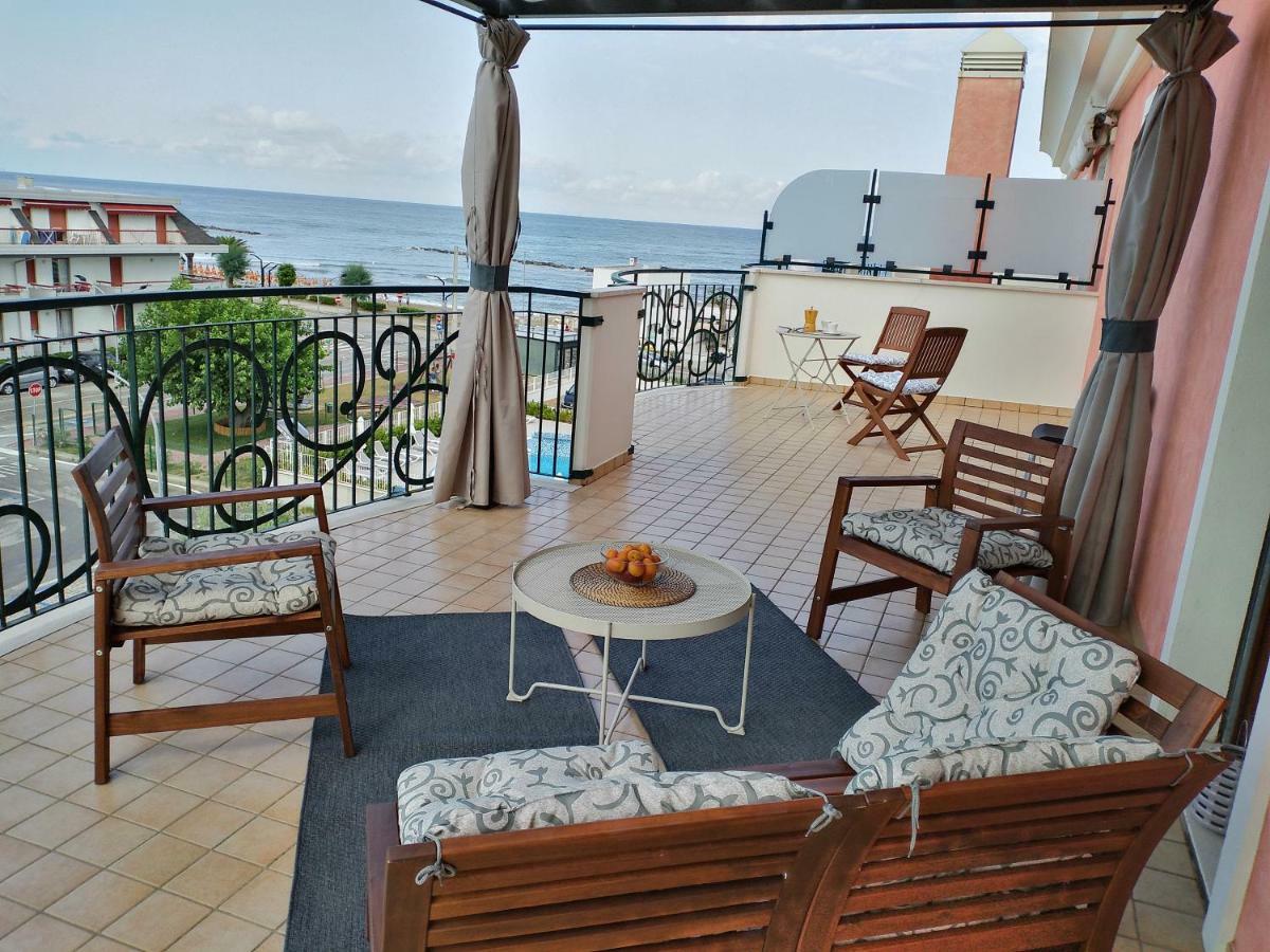 Penthouse On The Adriatic Sea Διαμέρισμα Martinsicuro Εξωτερικό φωτογραφία